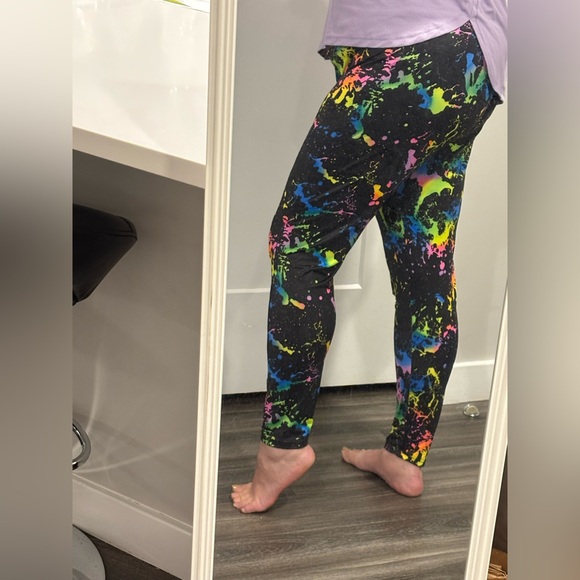 Women’s SHEIN 2X colorful splatterpaint leggings - Picture 13 of 13